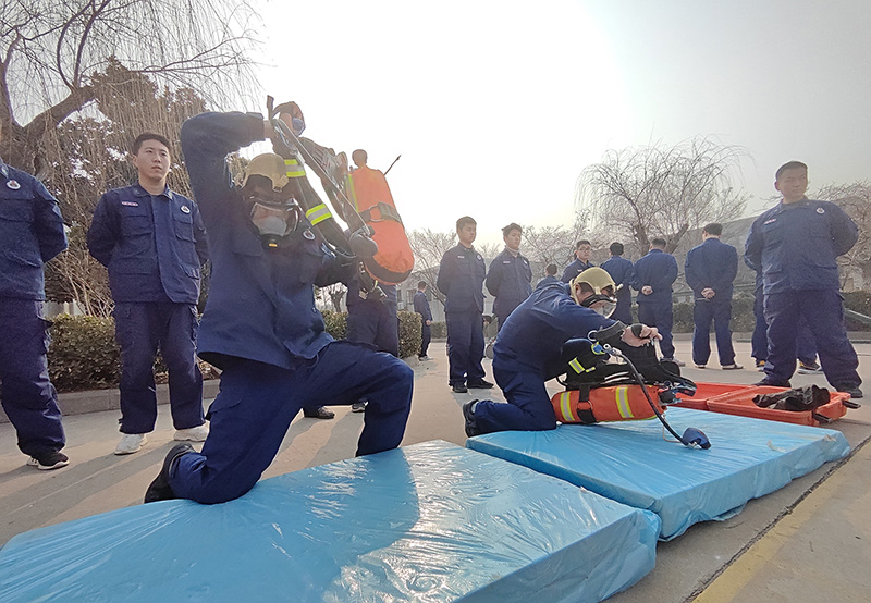 濮阳园区:强化安全风险管控 为全国两会召开营造良好氛围
